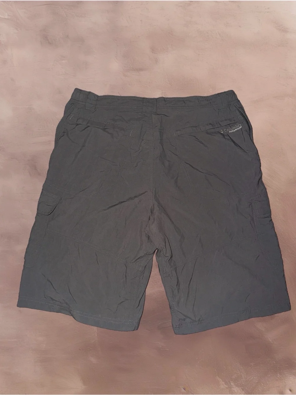 Columbia titanium mens omni dry grey hiking cargo shorts